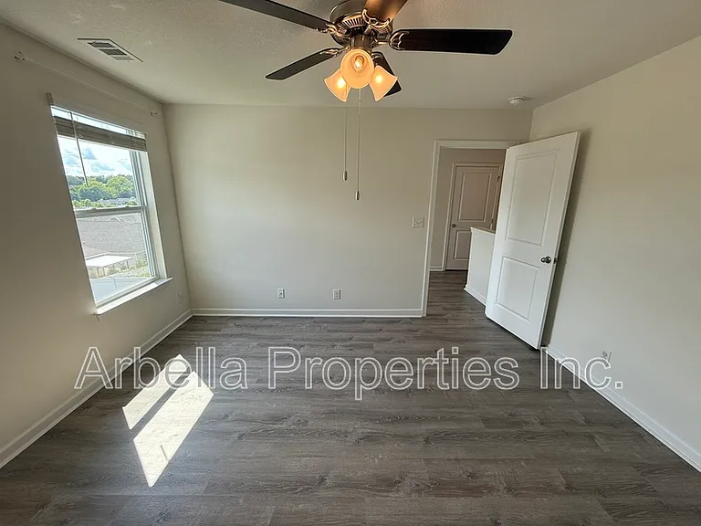 479 Brinkleys Way — Photo 16