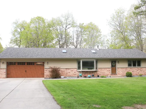 N64W34206 Bayview ROAD, Oconomowoc, WI 53066