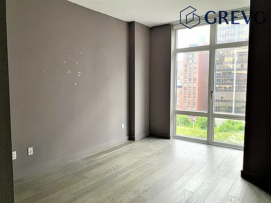 Rented by Global Real Estate Ventures Group LLC | media 28