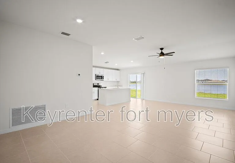17633 Paradiso Way — Photo 5