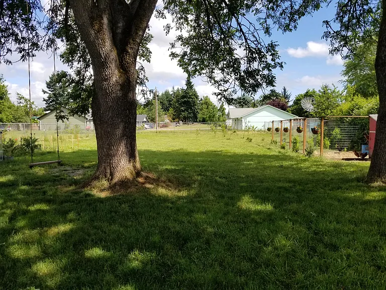 4681 Royal Ave — Photo 33