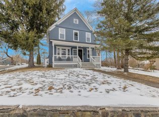 172 Elizabeth St, Norwich, CT 06360