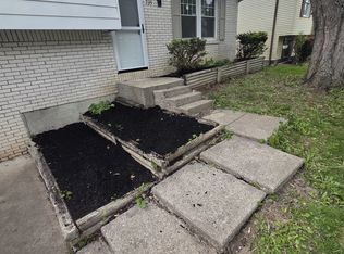 735 Southbriar Rd, Toledo, OH 43607