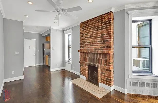 Rented by Compass | media 7