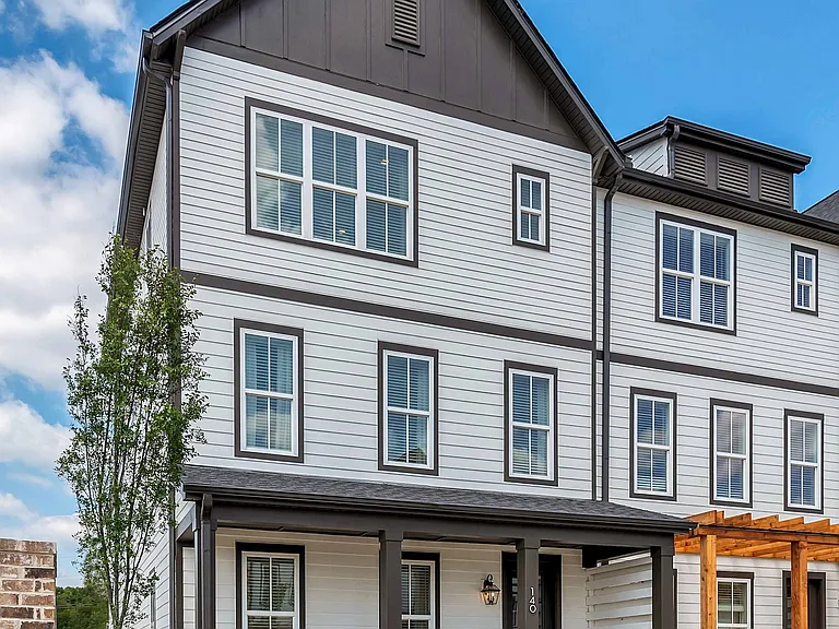 3 & 4 Bedroom Townhomes