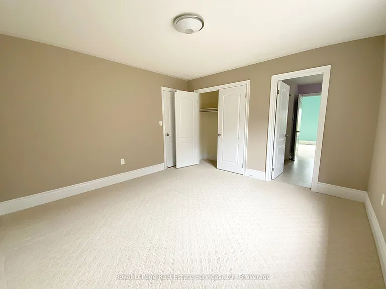 3385 Liptay Ave — Photo 29
