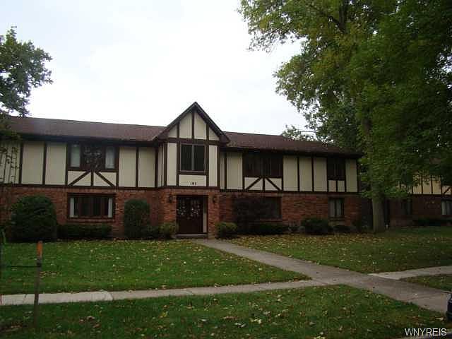 1st image of 185 Denrose Dr APT 2
