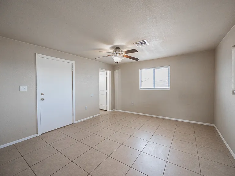 2062 E Nancy Ln — Photo 12