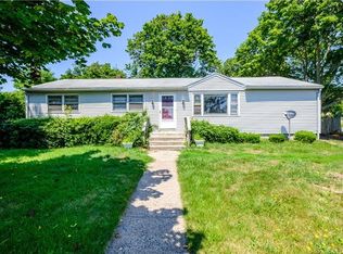 533 Silver Sands Rd, East Haven, CT 06512