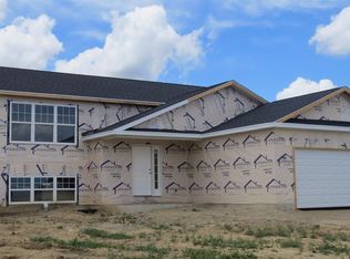 18336 Candace Dr, Lowell, IN 46356