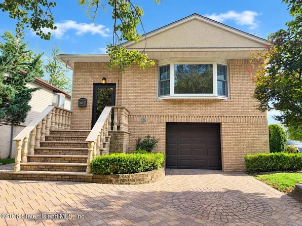 812 Leverett Ave, Staten Island, NY 10312