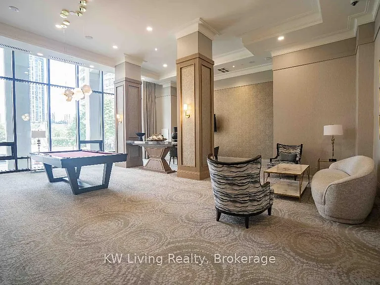 30 Elm Dr W #1809 — Photo 6