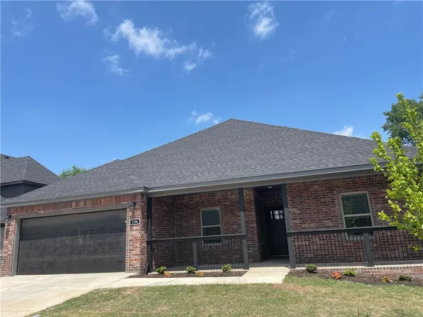 236 Ryder St, Gentry, AR 72734