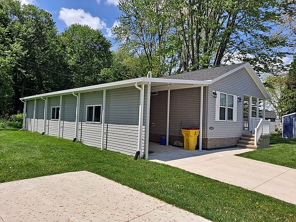 4th image of 10375 Riveria Ct