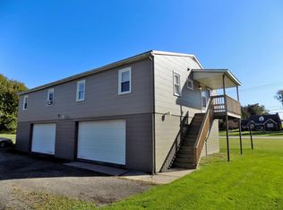 107 Adelaide Rd, Connellsville, PA 15425