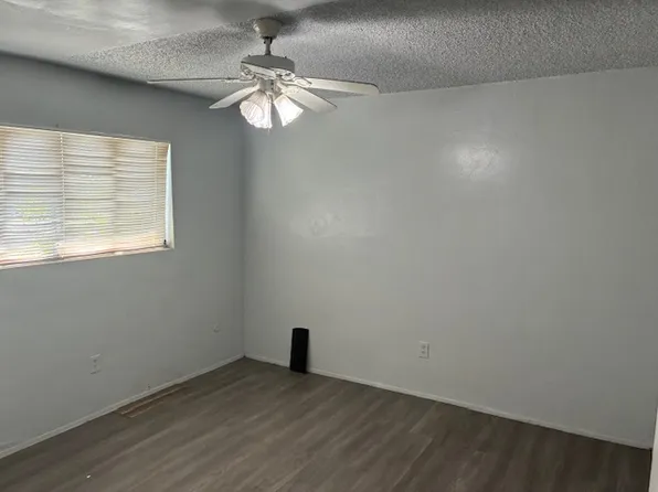 3143 S H St #24, Bakersfield, CA 93304