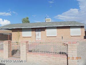 1st image of 1525 W Calle Guadalajara