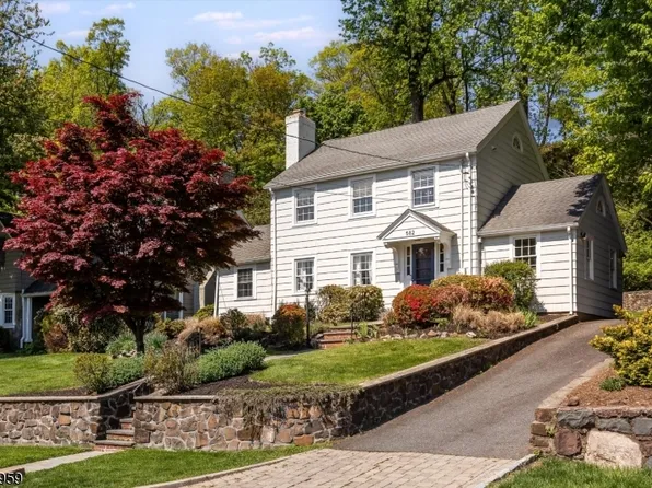 582 Highland Ave, Montclair Twp., NJ 07043