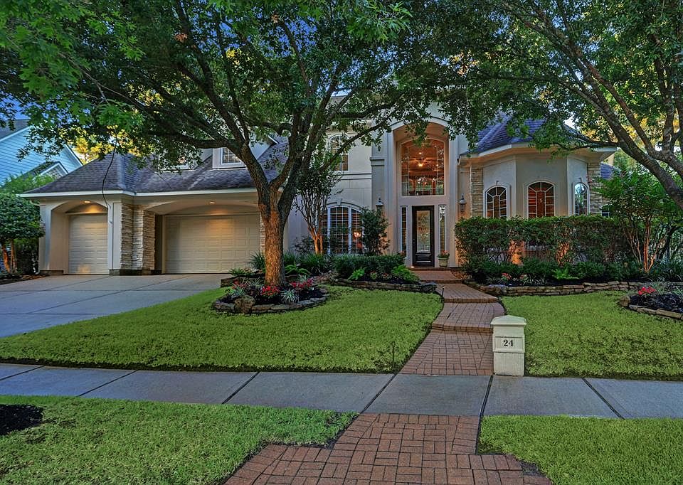 1st image of 24 Island Green Ct