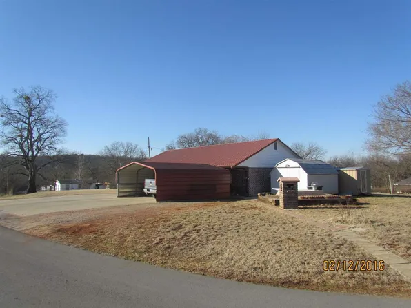 220 W 11th St, Sulphur, OK 73086