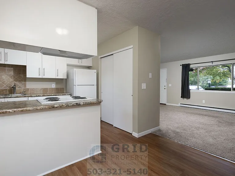5105 SE Stark St #A — Photo 5