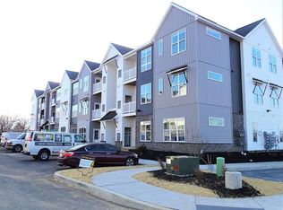 400 Creek Corner Dr APT 22, Ephrata, PA 17522