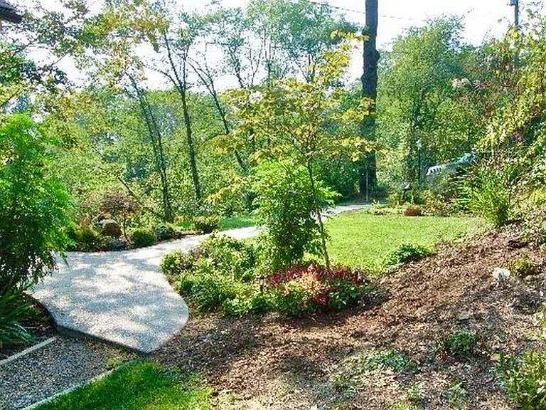 109 Hamburg Mountain Rd — Photo 20