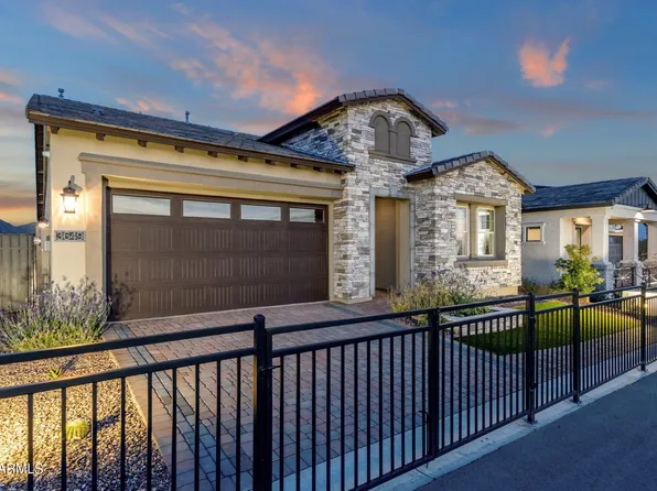 5735 E SAYAN Street, Mesa, AZ 85215