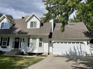 1345 E Valley Ridge Dr, Sandy, UT 84093