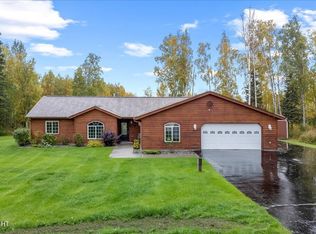 1963 W Destiny Cir, Wasilla, AK 99654