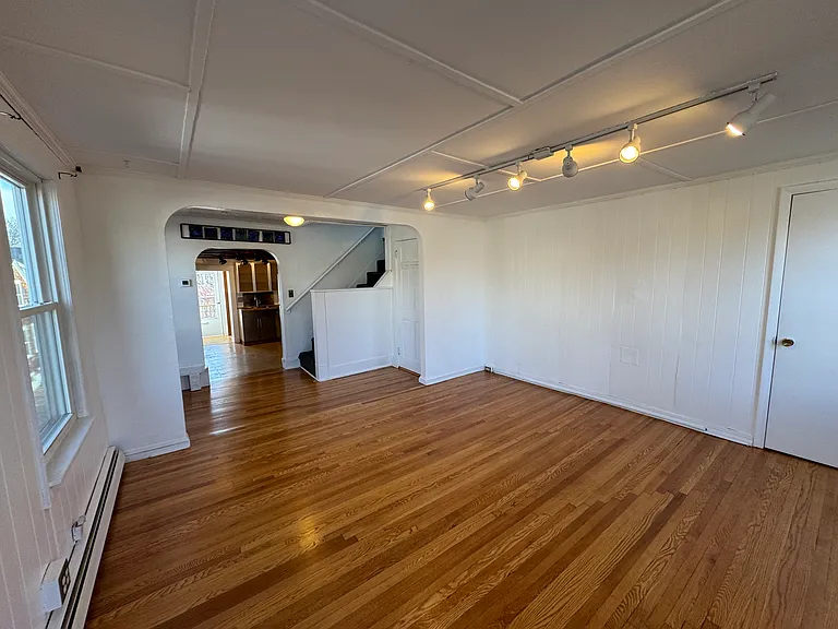 15 Tremont St #2 — Photo 9