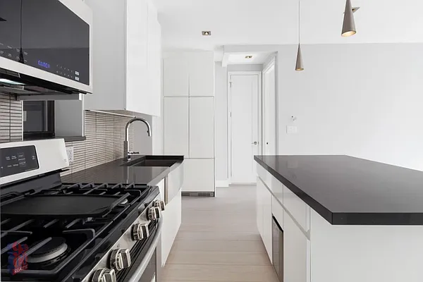 Rented by Centennial Properties NY | media 12