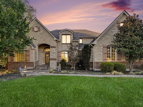 7491 Country Brook Ct, Springboro, OH 45066