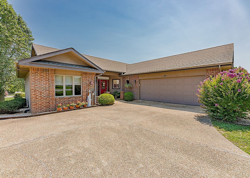 1st image of 43 Tanyard Dr
