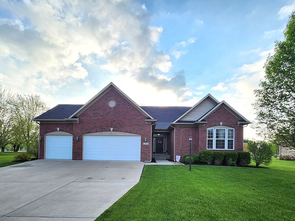 1st image of 2474 Bridle Way