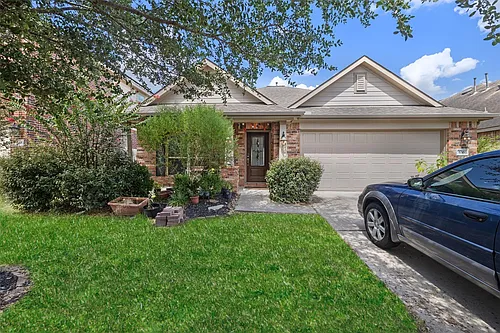 636 Maple Point Dr E Photo 1