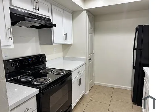 115 W Hill Dr #11 — Photo 6