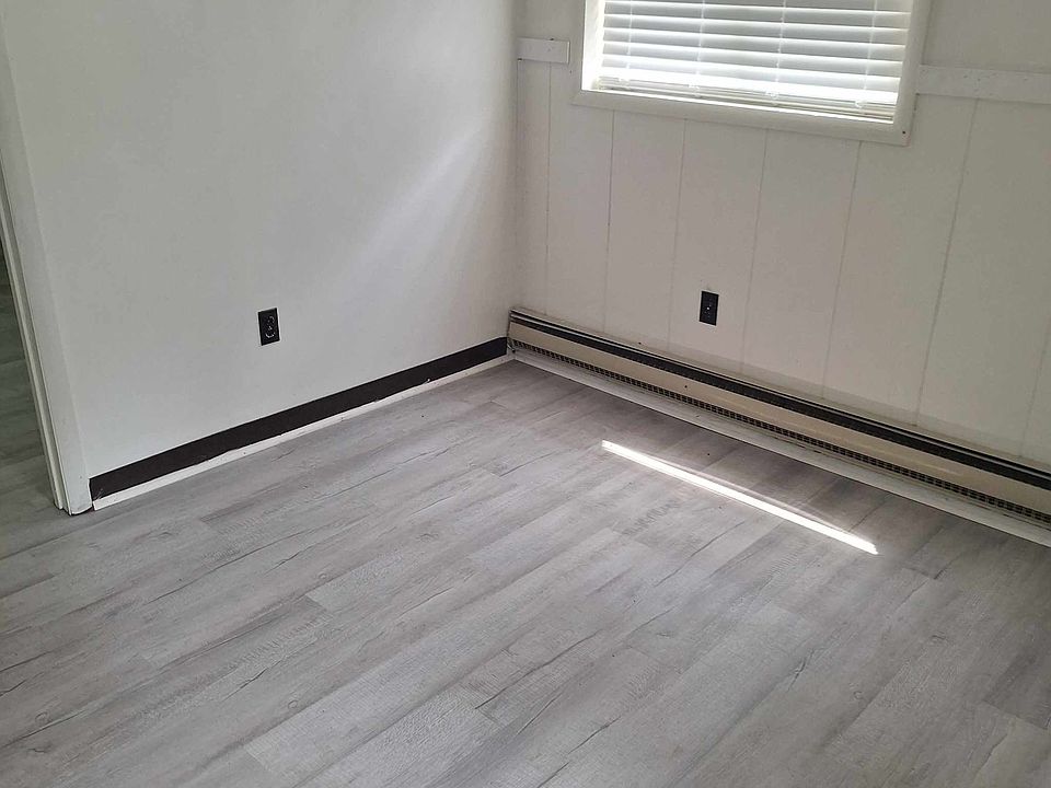 1st image of 232 W Main St #6