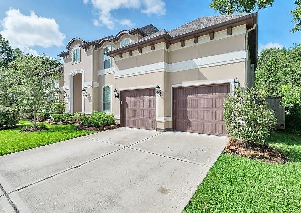 1st image of 214 Flamingo Bay Dr
