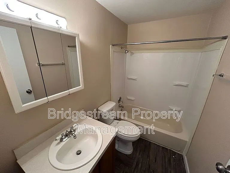 1901 Hazel Ave #2C — Photo 8