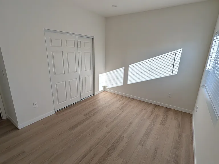 10867 1/2 Nettleton St — Photo 1
