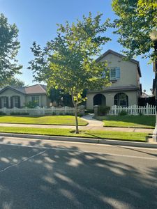 2470 W J St, Oakdale, CA, 95361