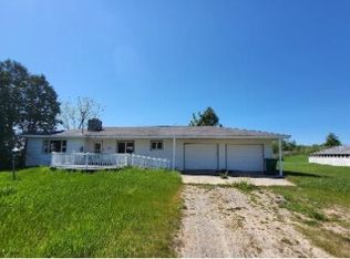 4710 E Clark Rd, Harrisville, MI 48740