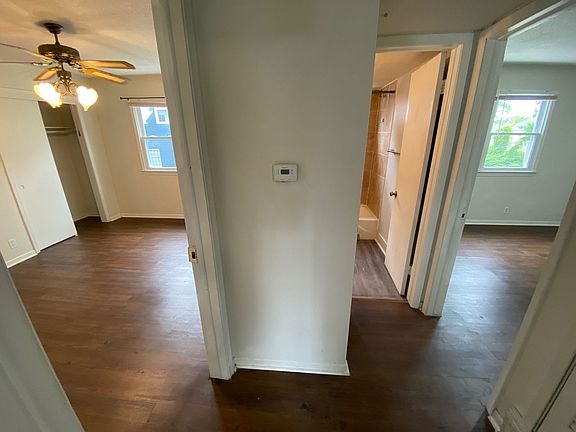 4th image of 127 N 35th St #5