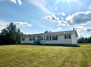 87 Cooper Rd, Baileyville, ME 04694