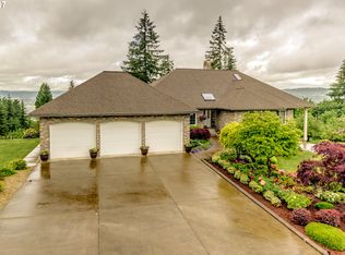 97 Banyon Dr, Kelso, WA 98626