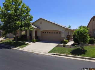 476 Coronation Dr, Brentwood, CA
