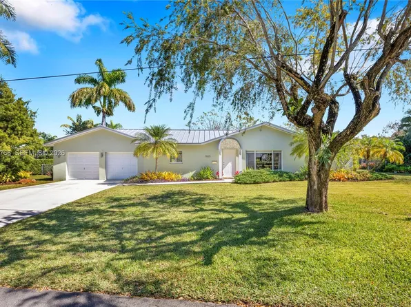 11625 SW 70th Ave, Pinecrest, FL 33156