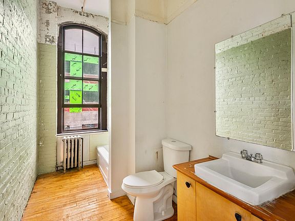 5th image of 60 Union St Suite 3S