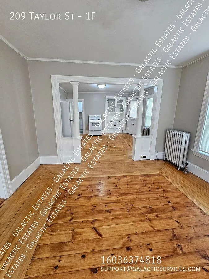 All Utilities Included 2 bed 1 bath East Side Neighborhood Apartment — Photo 1
